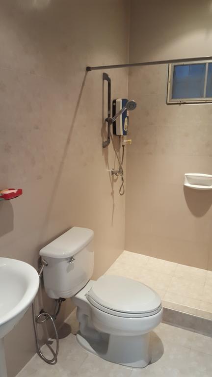 E&G Guest House Бангкок Экстерьер фото